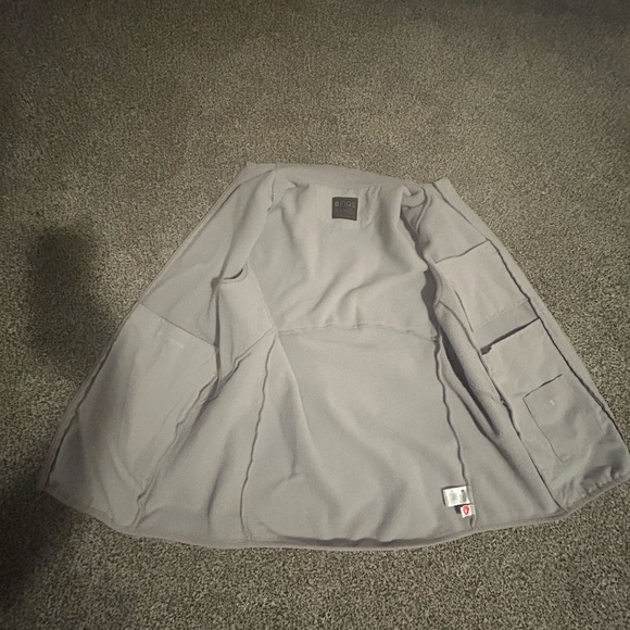 EUC FIGS VEST - Picture 3 of 7